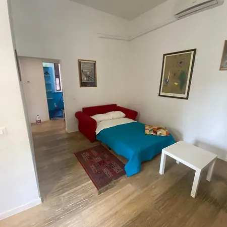 Casa Ceneda 46 * Рим